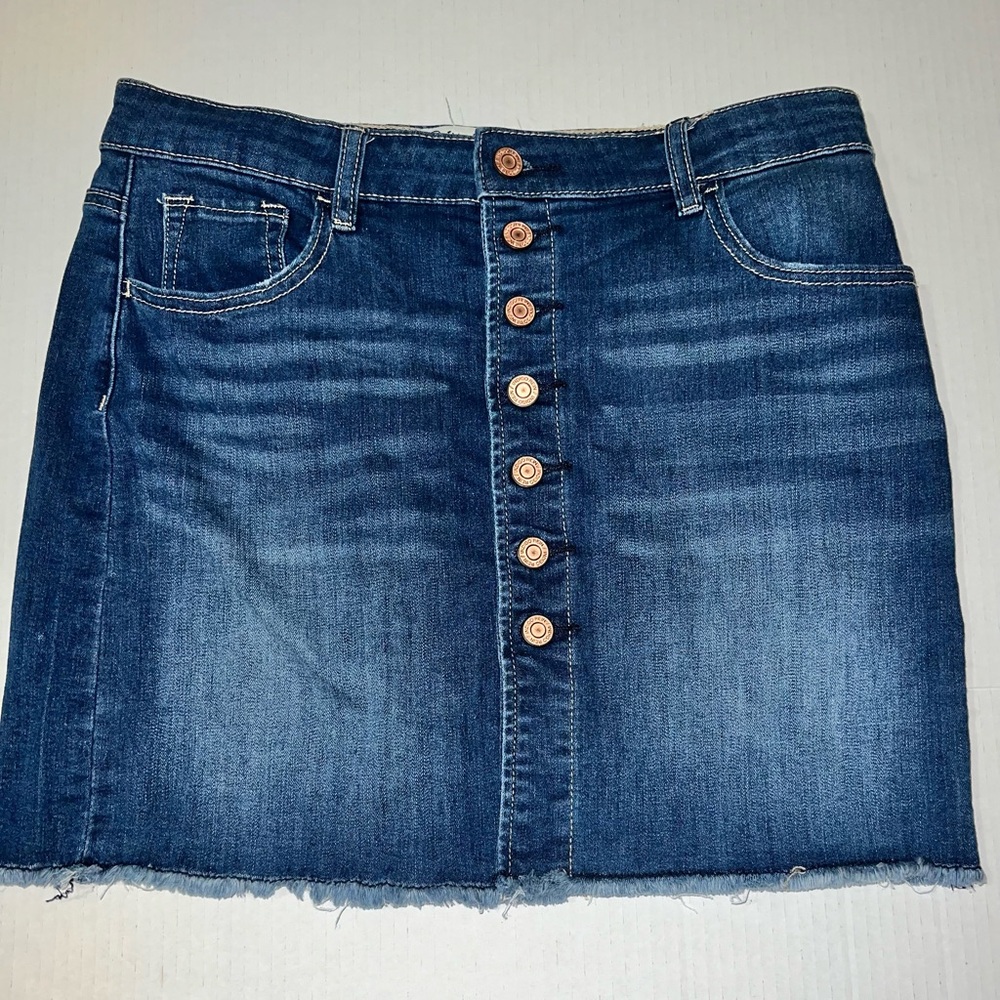Indigo Rein Button Front Denim Mini Skirt Women's Size 9 Blue Whisker Raw Hem